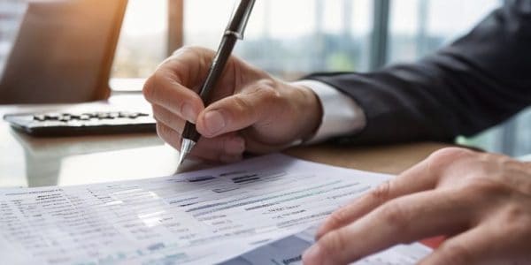 how to analyze a balance sheet