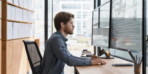 Custom vs off-the-shelf software pros cons
